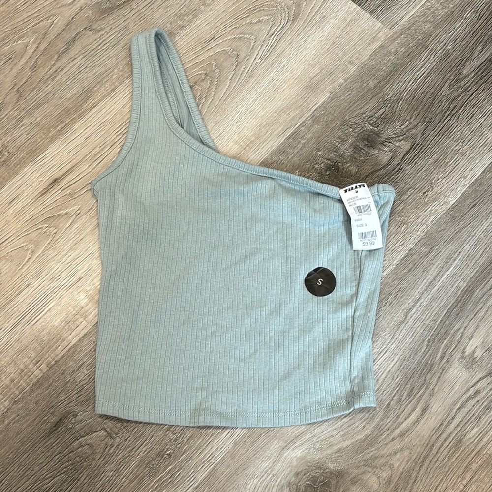One shoulder tank